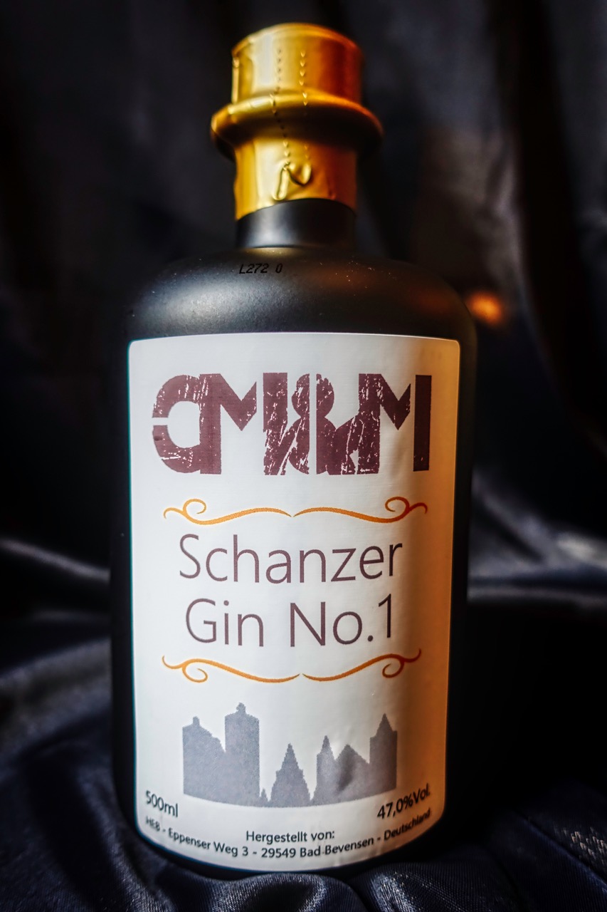 CM&M-GIN1